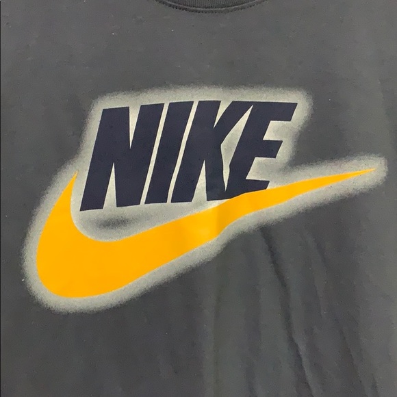NIKE Men’s T-Shirt - Nike Logo with Yellow Check - Picture 4 of 7